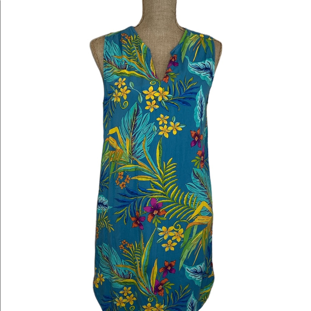 Beach Lunch Lounge Tropical Dress